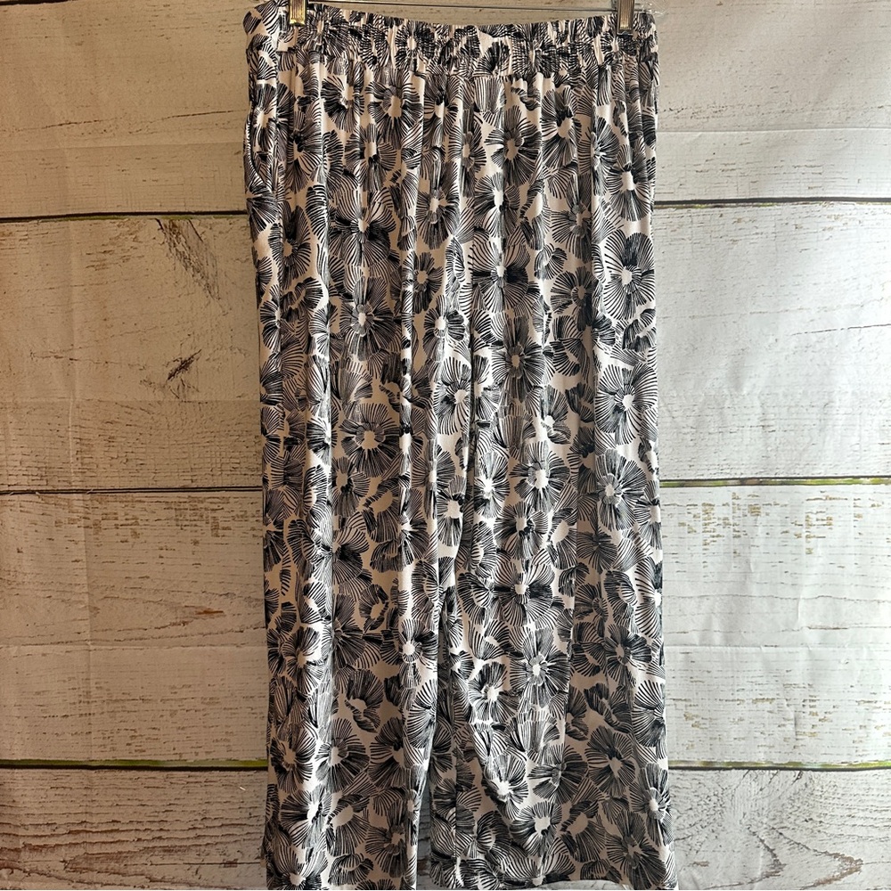 CATO Palazzo Pants Black and White Wide Leg Elastic Waist Maxi Pants 14/16